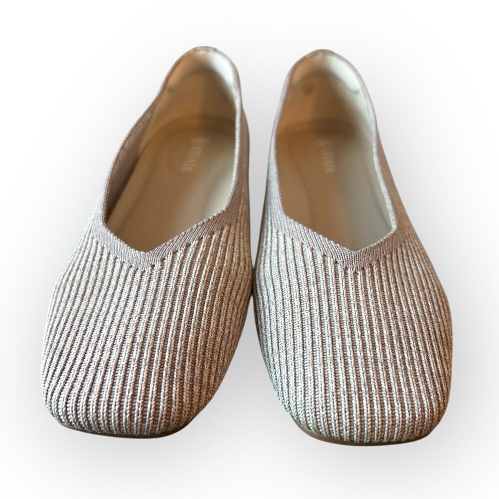 Margot Walker Lightweight Square Toe V-Cut Flats-Golden Almond Sz 7US EU 37.5